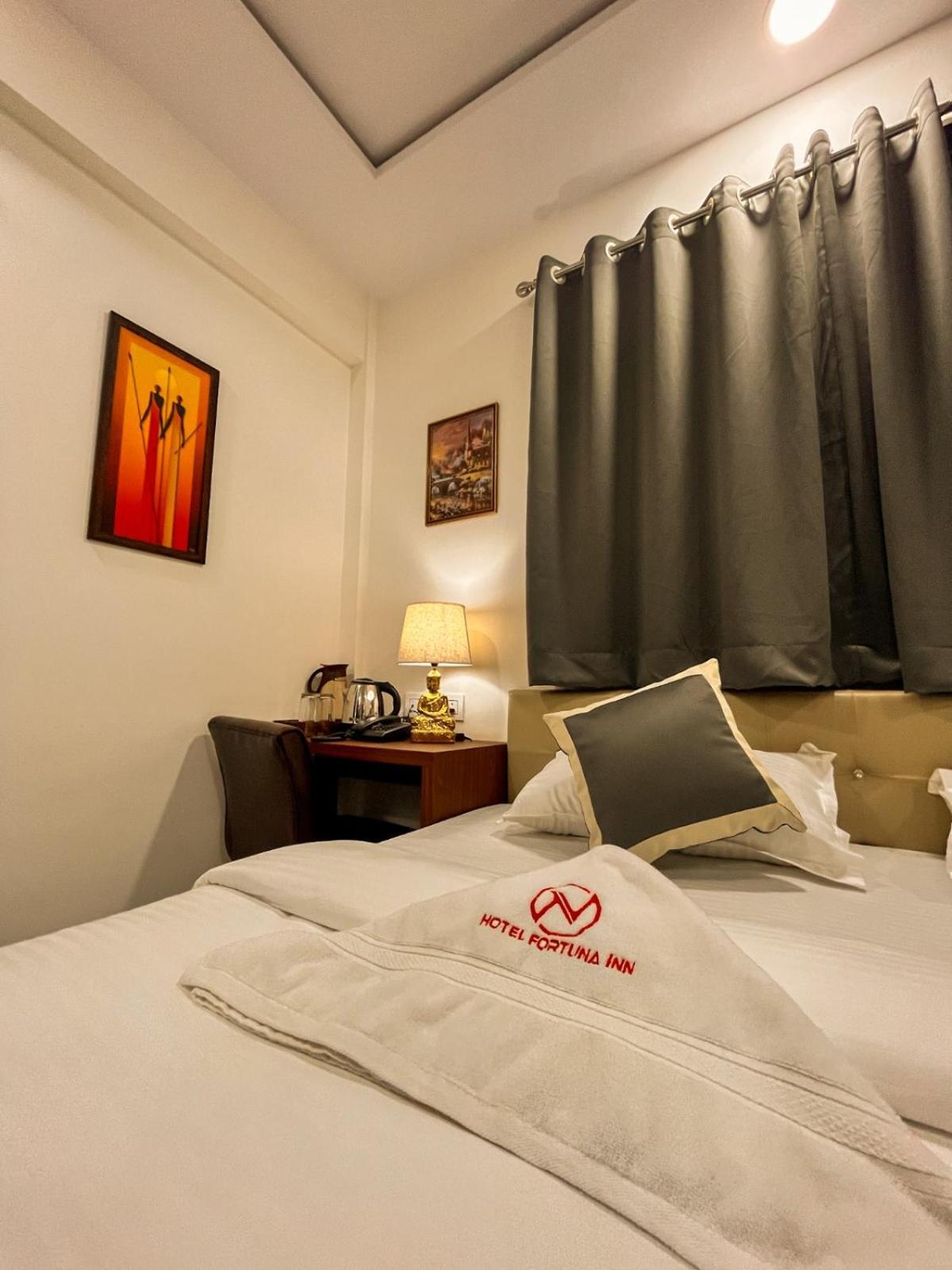 Fortuna Inn Manage By Sn Hospitality Navi Mumbai Exterior photo